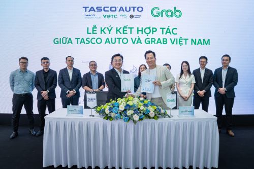 Tasco Auto và Grab Việt Nam ký kết hợp tác thúc đẩy chuyển đổi xanh và tăng cường hỗ trợ cho đối tác tài xế